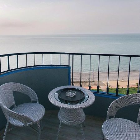 Horizon Batumi Aparthotel Eksteriør billede